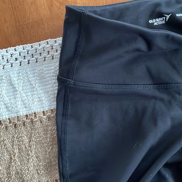 Leggings NEW with tags - Picture 6 of 8